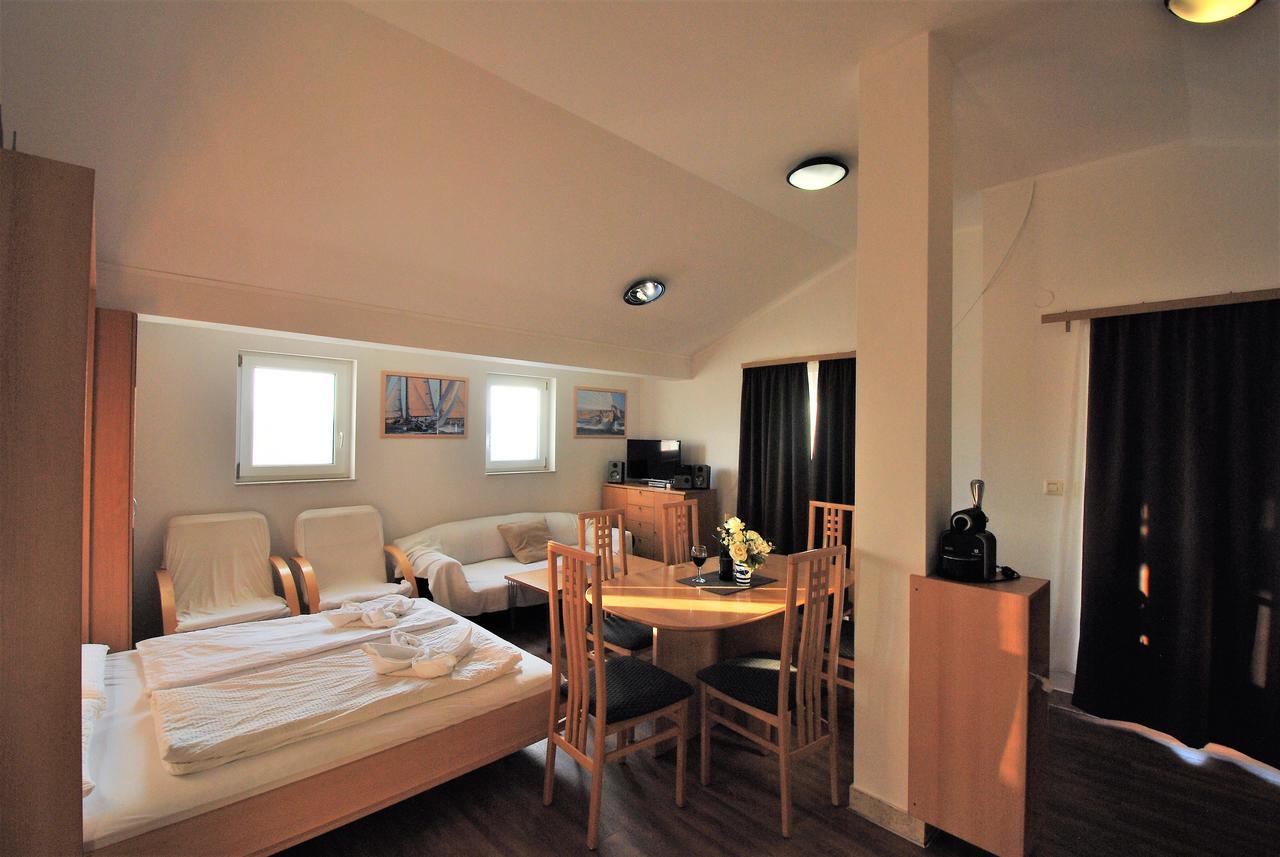 Nautica Apartments Betina (Sibenik-Knin) Exterior foto